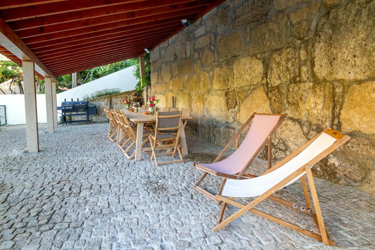モンジン・デ・バスト Casa Da Oliveiraヴィラ エクステリア 写真